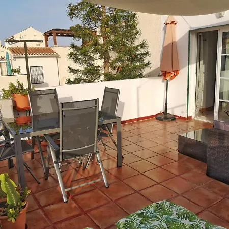 Casa Familia Carabeo Ferienhaus Nerja
